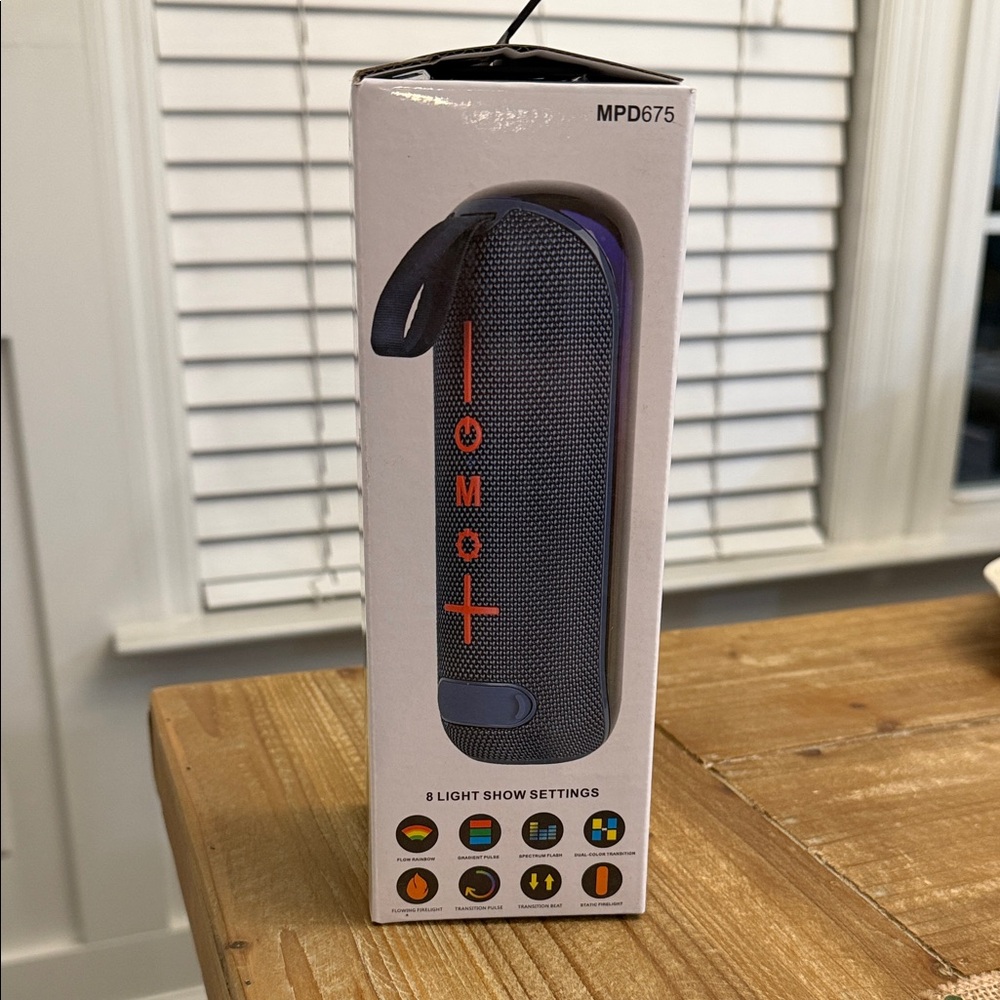Maxpower Beat Glow Bluetooth Speaker - Picture 5 of 6